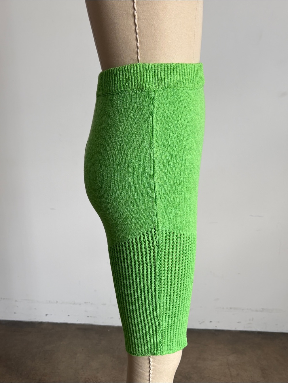 $526 NWT Nanushka “Paola” Knit Bike Shorts in Bright Green Sz Medium - Picture 4 of 9